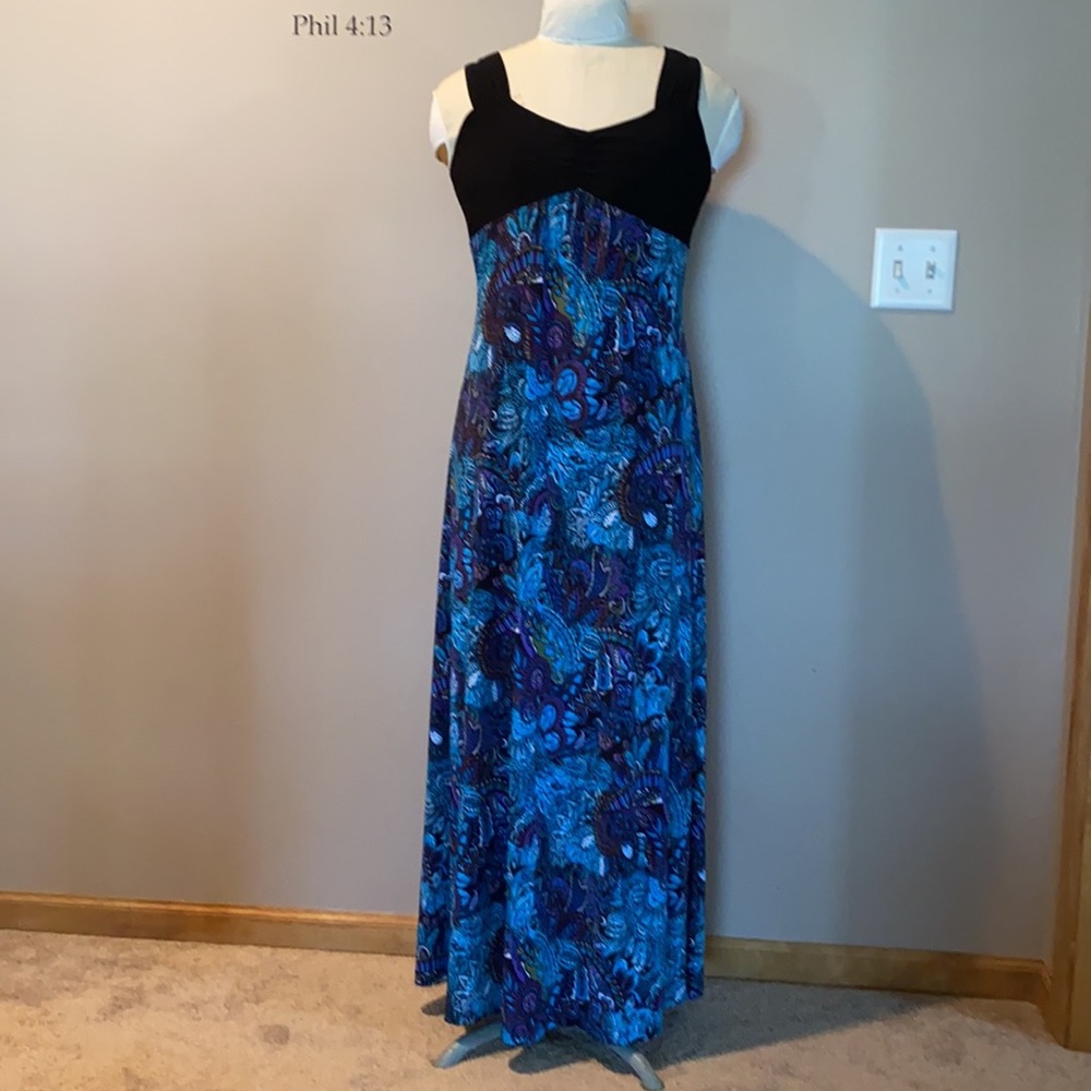 Black and turquoise paisley maxi